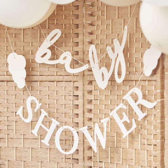 Ginger Ray - Wolken Baby Shower Buchstabengirlande