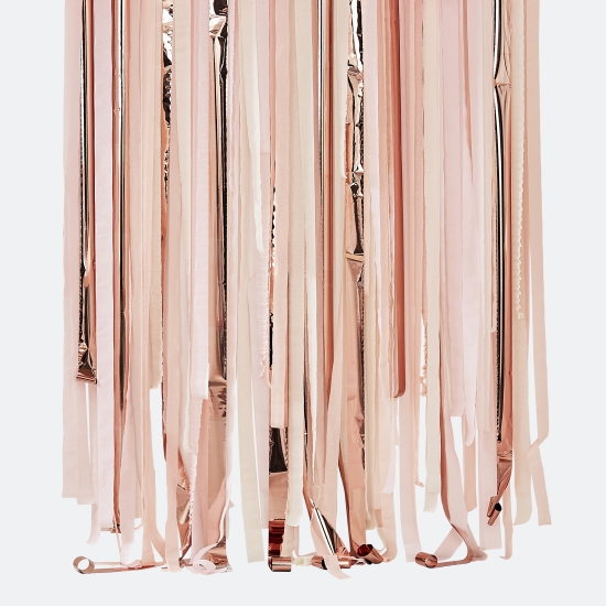 Ginger Ray - Vorhang Hintergrund Luftschlangen in rosa und roségold