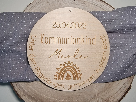 Personalisiertes Türschild aus Holz inklusive Gravur - Boot - Regenbogen